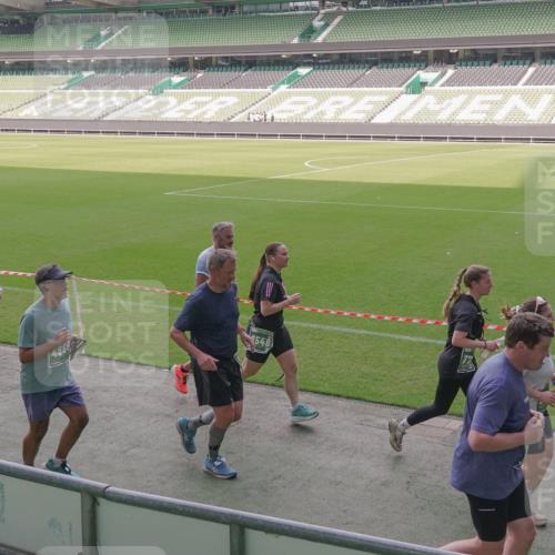 13.09.2026 - 21. swb-Marathon Bremen Michael Burmester http://msf.ph/oto/10306083 13.09.2026 13:37:42 Laufen im Stadion 144, 284, 360, 398, 410, 421, 444, 590, 756, 799, 848, 971, 983, 1132, 1135, 1279, 1620, 1734, 1762, 1887, 1951, 2060, 2078, 2119, 2227, 2376, 2639, 2642, 2687, 2772, 2842, 2892, 2925, 2926, 2939, 3178, 3299, 3303, 3383, 3384, 3408, 3427, 3499, 3570, 3640, 3646, 3731, 3779, 3839, 3919, 3985, 3992, 3993, 4084, 4147, 4148, 4210, 4252, 4314, 4416, 4464, 4538, 4767, 4770, 4801, 4845, 4863, 4939, 5034, 5138, 5145, 5166, 5182, 5210, 5453, 5461, 5536, 5679, 6192, 6309, 170 meine-sportfotos.de