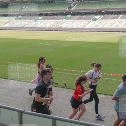 13.09.2026 - 21. swb-Marathon Bremen Michael Burmester http://msf.ph/oto/10306122 13.09.2026 13:37:44 Laufen im Stadion 144, 284, 360, 398, 410, 421, 444, 590, 756, 799, 848, 971, 983, 1132, 1135, 1279, 1620, 1734, 1762, 1951, 2060, 2078, 2119, 2227, 2376, 2639, 2642, 2687, 2772, 2842, 2892, 2925, 2926, 2939, 3299, 3303, 3383, 3384, 3408, 3427, 3499, 3570, 3640, 3646, 3731, 3779, 3839, 3919, 3985, 3992, 3993, 4084, 4147, 4148, 4210, 4252, 4314, 4416, 4538, 4767, 4770, 4801, 4845, 4863, 4939, 5034, 5138, 5145, 5166, 5182, 5210, 5453, 5461, 5536, 5679, 5708, 5711, 6192, 6309, 170 meine-sportfotos.de