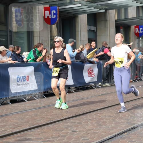 13.09.2026 - 21. swb-Marathon Bremen Strokosch-Dieckow http://msf.ph/oto/10306166 13.09.2026 10:53:28 Ziel 10141, 10174, 10222, 10227, 10255, 10478, 10479, 10579, 10626, 10684, 10685, 10708, 10838, 10845, 10905, 11206, 11242, 11446, 11489, 11502, 11596, 11800, 11950, 12075, 12119, 12244, 12331, 12341, 12405, 12492, 12515, 13597, 10448, 10479, 10585, 10626, 10757, 10780, 10821, 10886, 11012, 11168, 11379, 11590, 12040, 12056, 12170, 12275, 12308, 12461 meine-sportfotos.de