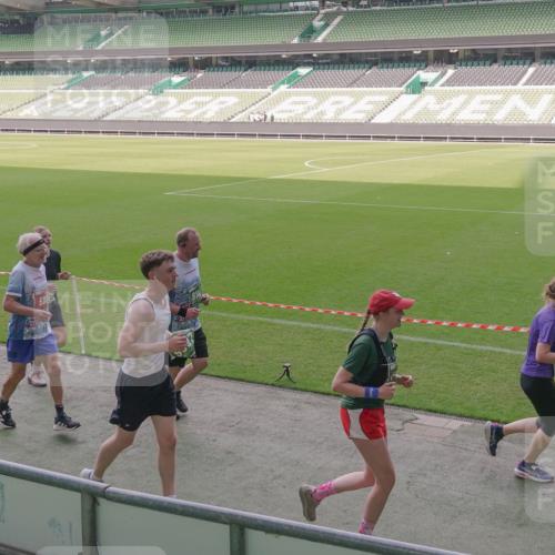 13.09.2026 - 21. swb-Marathon Bremen Michael Burmester http://msf.ph/oto/10306187 13.09.2026 13:37:47 Laufen im Stadion 144, 284, 360, 398, 410, 421, 444, 590, 756, 799, 848, 971, 983, 1132, 1135, 1279, 1620, 1734, 1762, 1951, 2060, 2078, 2119, 2227, 2376, 2639, 2642, 2687, 2772, 2842, 2892, 2925, 2926, 2939, 3299, 3303, 3383, 3384, 3408, 3427, 3499, 3570, 3640, 3646, 3731, 3779, 3839, 3919, 3985, 3992, 3993, 4084, 4147, 4148, 4210, 4252, 4314, 4416, 4538, 4767, 4770, 4801, 4845, 4863, 4939, 5138, 5145, 5166, 5182, 5210, 5453, 5461, 5536, 5679, 5708, 5711, 6192, 6309, 170 meine-sportfotos.de