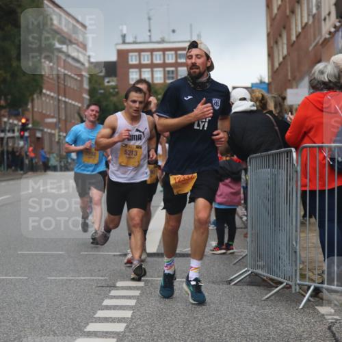 13.09.2026 - Kiel Lauf Markus Tischler http://msf.ph/oto/10306306 13.09.2026 10:27:37 Fleethörn 20001, 2152, 5213, 12332, 89 meine-sportfotos.de