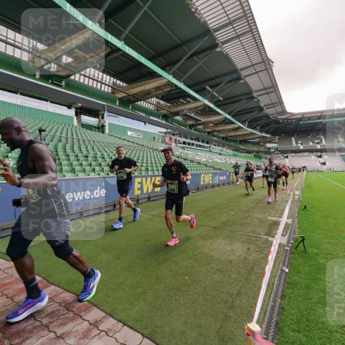 13.09.2026 - 21. swb-Marathon Bremen Michael Burmester http://msf.ph/oto/10306418 13.09.2026 12:58:52 Laufen im Stadion 141, 148, 191, 226, 232, 334, 511, 672, 745, 789, 790, 909, 972, 1080, 1119, 1166, 1191, 1199, 1281, 1516, 1535, 1642, 1647, 1752, 1881, 1931, 1933, 2046, 2210, 2289, 2343, 2367, 2371, 2397, 2423, 2425, 2570, 2577, 2771, 2806, 2807, 2827, 2885, 2899, 2903, 2953, 2961, 2979, 3015, 3021, 3098, 3120, 3124, 3138, 3148, 3182, 3186, 3190, 3233, 3319, 3338, 3435, 3516, 3531, 3534, 3560, 3652, 3655, 3685, 3690, 3695, 3866, 3933, 3934, 205 meine-sportfotos.de