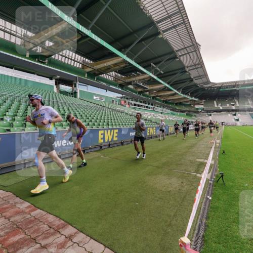 13.09.2026 - 21. swb-Marathon Bremen Michael Burmester http://msf.ph/oto/10306601 13.09.2026 12:59:27 Laufen im Stadion 135, 141, 148, 191, 226, 232, 260, 342, 511, 651, 672, 745, 789, 790, 972, 1080, 1119, 1166, 1209, 1281, 1368, 1493, 1494, 1516, 1642, 1647, 1861, 1931, 1933, 1935, 2088, 2210, 2289, 2293, 2343, 2367, 2425, 2481, 2517, 2570, 2577, 2686, 2771, 2806, 2807, 2827, 2885, 2899, 2914, 2953, 2961, 2979, 3015, 3021, 3076, 3098, 3105, 3120, 3124, 3148, 3186, 3190, 3233, 3273, 3338, 3354, 3435, 3516, 3531, 3534, 3560, 3652, 3655, 3855, 3861, 3930, 3933, 3934, 205 meine-sportfotos.de
