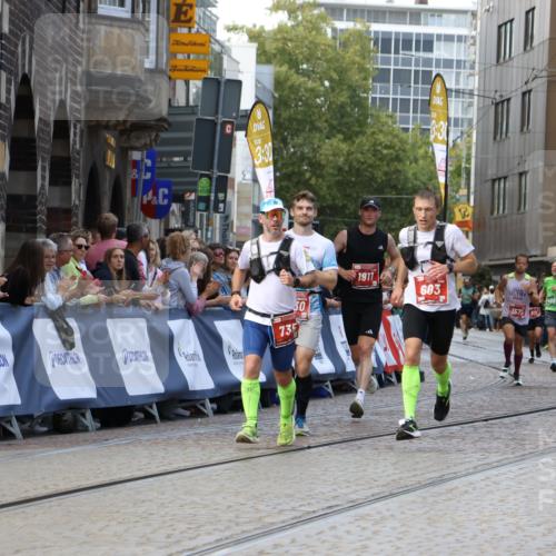 13.09.2026 - 21. swb-Marathon Bremen Strokosch-Dieckow http://msf.ph/oto/10306762 13.09.2026 13:00:24 Ziel 603, 735, 912, 1571, 1758, 1911, 1930, 7170, 8689, 9153, 453, 1136, 1550, 1754, 2141, 4904 meine-sportfotos.de