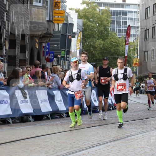 13.09.2026 - 21. swb-Marathon Bremen Strokosch-Dieckow http://msf.ph/oto/10306803 13.09.2026 13:00:24 Ziel 603, 735, 912, 1571, 1758, 1911, 1930, 7170, 8689, 9153, 453, 1136, 1550, 1754, 2141, 4904 meine-sportfotos.de