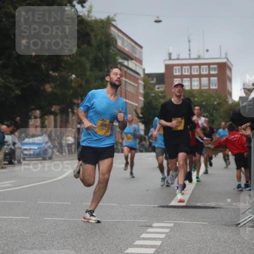 13.09.2026 - Kiel Lauf Markus Tischler http://msf.ph/oto/10306817 13.09.2026 10:29:02 Fleethörn 5967 meine-sportfotos.de