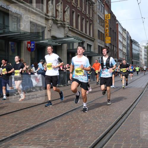 13.09.2026 - 21. swb-Marathon Bremen Strokosch-Dieckow http://msf.ph/oto/10306885 13.09.2026 10:53:44 Ziel 10255, 10579, 10685, 10708, 10822, 10947, 10996, 11010, 11206, 11290, 11329, 11361, 11489, 11596, 11765, 11998, 12075, 12244, 12356, 12405, 12435, 12492, 12515, 13531, 10141, 10174, 10222, 10227, 10478, 10479, 10626, 10684, 10685, 10821, 10838, 10845, 10886, 10905, 11168, 11242, 11379, 11446, 11502, 11590, 11596, 11800, 11950, 12056, 12119, 12308, 12331, 12341, 12492, 13597 meine-sportfotos.de