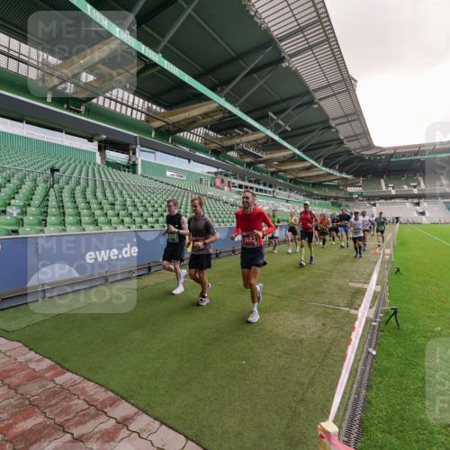 13.09.2026 - 21. swb-Marathon Bremen Michael Burmester http://msf.ph/oto/10306926 13.09.2026 13:00:19 Laufen im Stadion 135, 191, 226, 232, 242, 260, 318, 342, 651, 687, 745, 972, 1080, 1166, 1209, 1368, 1493, 1494, 1516, 1650, 1861, 1935, 1963, 2088, 2210, 2289, 2293, 2306, 2322, 2409, 2427, 2481, 2485, 2490, 2517, 2560, 2561, 2570, 2627, 2658, 2686, 2700, 2708, 2781, 2806, 2827, 2885, 2899, 2906, 2914, 2953, 2961, 2967, 2979, 3015, 3076, 3098, 3105, 3124, 3145, 3168, 3173, 3190, 3233, 3273, 3354, 3385, 3480, 3516, 3524, 3531, 3642, 3652, 3729, 3774, 3855, 3856, 3861, 3930, 3934 meine-sportfotos.de
