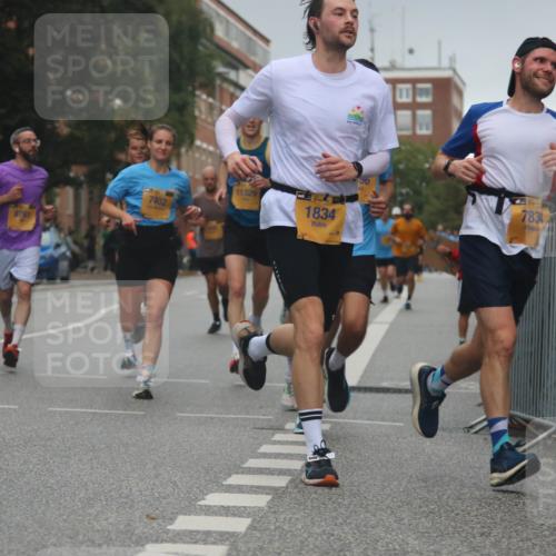 13.09.2026 - Kiel Lauf Markus Tischler http://msf.ph/oto/10307055 13.09.2026 10:29:49 Fleethörn 8761, 7402, 11329, 1834, 4, 39, 7834, 37 meine-sportfotos.de