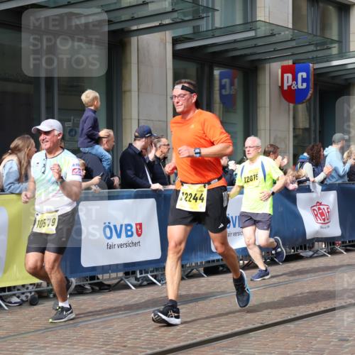 13.09.2026 - 21. swb-Marathon Bremen Strokosch-Dieckow http://msf.ph/oto/10307125 13.09.2026 10:53:49 Ziel 10359, 10579, 10708, 10822, 10947, 10996, 11010, 11118, 11206, 11290, 11329, 11361, 11476, 11765, 11843, 11989, 11998, 12075, 12244, 12356, 12435, 13531, 10141, 10174, 10222, 10227, 10255, 10478, 10479, 10626, 10684, 10685, 10708, 10838, 10845, 10905, 11242, 11446, 11489, 11502, 11596, 11800, 11950, 12119, 12331, 12341, 12405, 12492, 12515, 13597 meine-sportfotos.de