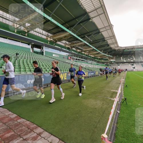 13.09.2026 - 21. swb-Marathon Bremen Michael Burmester http://msf.ph/oto/10307239 13.09.2026 13:01:08 Laufen im Stadion 135, 242, 260, 282, 318, 342, 440, 531, 651, 687, 930, 946, 1006, 1067, 1209, 1368, 1436, 1448, 1493, 1494, 1582, 1650, 1861, 1896, 1935, 1963, 2033, 2047, 2062, 2088, 2293, 2306, 2322, 2370, 2409, 2427, 2481, 2485, 2490, 2491, 2517, 2560, 2561, 2627, 2638, 2658, 2686, 2700, 2708, 2781, 2906, 2914, 2967, 3076, 3105, 3145, 3168, 3173, 3273, 3354, 3372, 3374, 3375, 3385, 3480, 3524, 3526, 3642, 3667, 3729, 3774, 3806, 3855, 3856, 3861, 3930 meine-sportfotos.de