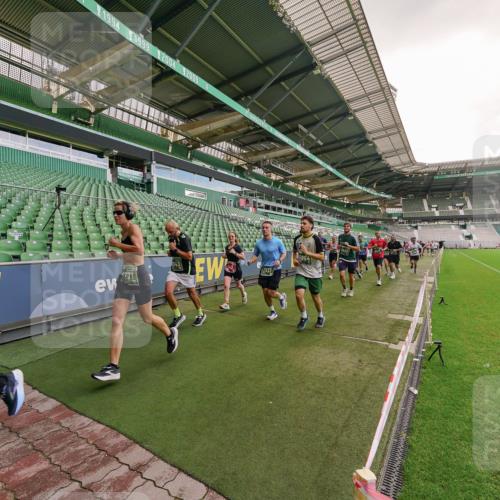 13.09.2026 - 21. swb-Marathon Bremen Michael Burmester http://msf.ph/oto/10307263 13.09.2026 13:01:13 Laufen im Stadion 135, 150, 242, 260, 282, 318, 342, 440, 531, 651, 687, 930, 946, 1006, 1067, 1209, 1368, 1436, 1448, 1493, 1494, 1582, 1650, 1861, 1896, 1935, 1963, 2033, 2047, 2062, 2088, 2293, 2306, 2322, 2370, 2409, 2427, 2485, 2490, 2491, 2517, 2560, 2561, 2627, 2638, 2658, 2686, 2700, 2708, 2781, 2906, 2914, 2967, 2987, 3076, 3105, 3145, 3168, 3173, 3273, 3354, 3372, 3374, 3375, 3385, 3392, 3480, 3524, 3526, 3527, 3642, 3667, 3729, 3774, 3806, 3855, 3856, 3861, 3930 meine-sportfotos.de