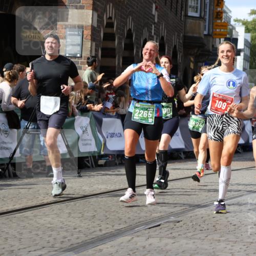 13.09.2026 - 21. swb-Marathon Bremen Strokosch-Dieckow http://msf.ph/oto/10307278 13.09.2026 13:30:19 Ziel 109, 454, 1173, 1205, 1308, 1611, 1653, 1759, 1780, 1848, 1861, 2126, 3190, 3320, 3667, 3908, 4524, 4575, 5039, 5198, 5348, 5631, 6225, 6720, 6942, 6992, 6994, 7093, 7609, 7932, 8110, 8115, 8267, 8470, 8899, 9049, 9104, 9125, 625, 1067, 2265, 2900, 3163, 3164, 3425, 4058, 4332, 4415, 4425, 4748, 5506, 5551, 6347, 6988, 7253, 7567, 7821, 8090, 8105, 8116, 8117, 8169, 8314, 8494, 8762, 8878, 8966, 9011, 9108, 9412, 9695 meine-sportfotos.de