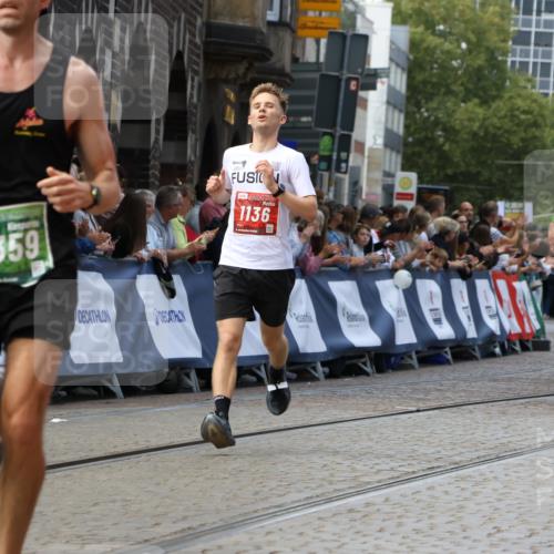 13.09.2026 - 21. swb-Marathon Bremen Strokosch-Dieckow http://msf.ph/oto/10307314 13.09.2026 13:00:57 Ziel 371, 453, 1136, 1550, 1754, 2141, 4904, 1619, 3019, 5663 meine-sportfotos.de