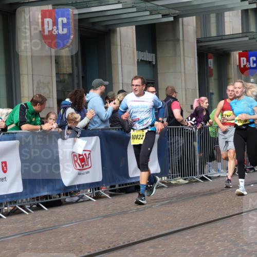 13.09.2026 - 21. swb-Marathon Bremen Strokosch-Dieckow http://msf.ph/oto/10307326 13.09.2026 10:53:54 Ziel 10359, 10503, 10577, 10749, 10822, 10837, 10884, 10947, 10996, 11010, 11099, 11118, 11290, 11329, 11361, 11476, 11765, 11843, 11989, 11998, 12356, 12435, 13531, 10141, 10174, 10222, 10227, 10255, 10478, 10579, 10684, 10685, 10708, 10838, 10845, 10905, 11206, 11242, 11446, 11489, 11502, 11596, 11800, 11950, 12075, 12119, 12244, 12331, 12341, 12356, 12405, 12435, 12492, 12515, 13597 meine-sportfotos.de