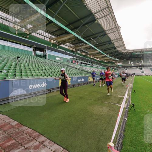 13.09.2026 - 21. swb-Marathon Bremen Michael Burmester http://msf.ph/oto/10307358 13.09.2026 13:01:34 Laufen im Stadion 150, 242, 282, 318, 440, 531, 651, 687, 722, 930, 946, 1006, 1067, 1163, 1250, 1368, 1436, 1448, 1582, 1650, 1861, 1896, 1935, 1963, 2033, 2047, 2062, 2292, 2293, 2306, 2322, 2345, 2370, 2378, 2409, 2427, 2485, 2490, 2491, 2560, 2561, 2627, 2638, 2658, 2666, 2700, 2708, 2781, 2906, 2967, 2987, 3013, 3044, 3105, 3145, 3163, 3164, 3168, 3173, 3187, 3248, 3294, 3334, 3354, 3372, 3374, 3375, 3385, 3392, 3480, 3524, 3526, 3527, 3642, 3667, 3729, 3774, 3806, 3856, 4000 meine-sportfotos.de