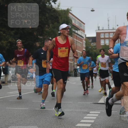 13.09.2026 - Kiel Lauf Markus Tischler http://msf.ph/oto/10307410 13.09.2026 10:30:40 Fleethörn 10087, 520, 8683, 7790 meine-sportfotos.de