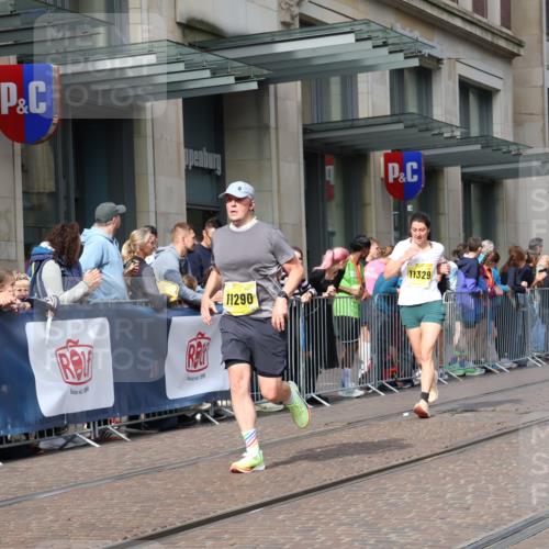 13.09.2026 - 21. swb-Marathon Bremen Strokosch-Dieckow http://msf.ph/oto/10307513 13.09.2026 10:54:00 Ziel 10067, 10146, 10359, 10503, 10577, 10631, 10749, 10765, 10837, 10884, 10996, 11099, 11118, 11290, 11329, 11361, 11476, 11593, 11765, 11843, 11989, 11998, 12265, 12328, 12467, 10141, 10174, 10227, 10255, 10478, 10579, 10684, 10685, 10708, 10822, 10838, 10905, 10947, 11010, 11206, 11489, 11502, 11596, 11950, 12075, 12244, 12331, 12341, 12356, 12405, 12435, 12492, 12515, 13531, 13597 meine-sportfotos.de