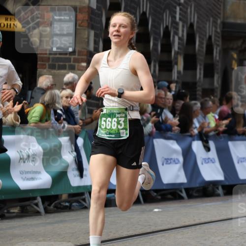 13.09.2026 - 21. swb-Marathon Bremen Strokosch-Dieckow http://msf.ph/oto/10307536 13.09.2026 13:01:07 Ziel 371, 453, 2141, 4904, 8749, 9849, 1411, 1619, 3019, 4328 meine-sportfotos.de