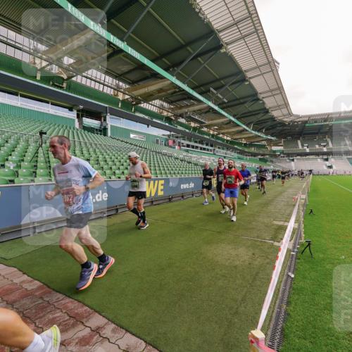 13.09.2026 - 21. swb-Marathon Bremen Michael Burmester http://msf.ph/oto/10307544 13.09.2026 13:02:02 Laufen im Stadion 150, 242, 282, 318, 440, 531, 687, 722, 930, 936, 946, 1006, 1067, 1163, 1250, 1436, 1448, 1582, 1896, 2033, 2047, 2062, 2276, 2292, 2345, 2364, 2370, 2378, 2409, 2485, 2490, 2491, 2560, 2561, 2627, 2638, 2658, 2666, 2668, 2708, 2779, 2781, 2967, 2987, 3013, 3044, 3114, 3163, 3164, 3173, 3187, 3248, 3258, 3294, 3334, 3372, 3374, 3375, 3385, 3392, 3496, 3524, 3526, 3527, 3576, 3585, 3603, 3642, 3667, 3721, 3806, 3852, 3893, 4000, 4506, 4558 meine-sportfotos.de
