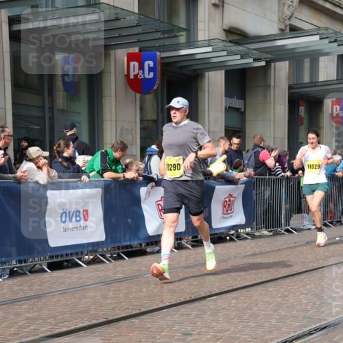 13.09.2026 - 21. swb-Marathon Bremen Strokosch-Dieckow http://msf.ph/oto/10307546 13.09.2026 10:54:00 Ziel 10067, 10146, 10359, 10503, 10577, 10631, 10749, 10765, 10837, 10884, 10996, 11099, 11118, 11290, 11329, 11361, 11476, 11593, 11765, 11843, 11989, 11998, 12265, 12328, 12467, 10141, 10174, 10227, 10255, 10478, 10579, 10684, 10685, 10708, 10822, 10838, 10905, 10947, 11010, 11206, 11489, 11502, 11596, 11950, 12075, 12244, 12331, 12341, 12356, 12405, 12435, 12492, 12515, 13531, 13597 meine-sportfotos.de