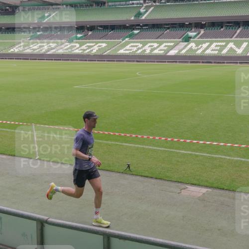 13.09.2026 - 21. swb-Marathon Bremen Michael Burmester http://msf.ph/oto/10307550 13.09.2026 12:37:16 Laufen im Stadion 365, 466, 658, 850, 895, 1090, 1288, 1385, 1485, 1583, 1604, 1754, 1993, 2073, 2585, 2670, 3617, 7244, 7768, 8075, 8081, 8729, 13033, 250, 272, 299, 525, 919, 1089, 1212, 1606, 2072, 5428, 7741 meine-sportfotos.de