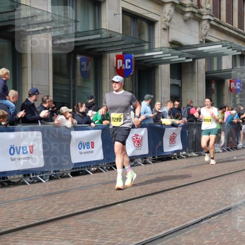 13.09.2026 - 21. swb-Marathon Bremen Strokosch-Dieckow http://msf.ph/oto/10307567 13.09.2026 10:54:01 Ziel 10067, 10146, 10359, 10410, 10503, 10577, 10631, 10749, 10765, 10837, 10884, 10996, 11039, 11099, 11118, 11290, 11329, 11361, 11476, 11593, 11765, 11843, 11989, 11998, 12265, 12328, 12467, 10141, 10174, 10227, 10255, 10478, 10579, 10684, 10685, 10708, 10822, 10838, 10905, 10947, 11010, 11206, 11290, 11489, 11596, 11950, 12075, 12244, 12331, 12341, 12356, 12405, 12435, 12492, 12515, 13531, 13597 meine-sportfotos.de