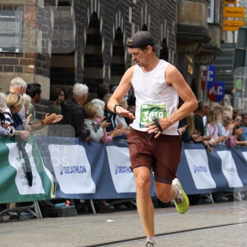 13.09.2026 - 21. swb-Marathon Bremen Strokosch-Dieckow http://msf.ph/oto/10307574 13.09.2026 13:01:11 Ziel 371, 6359, 8749, 9849, 1411, 3019, 4328, 5996 meine-sportfotos.de