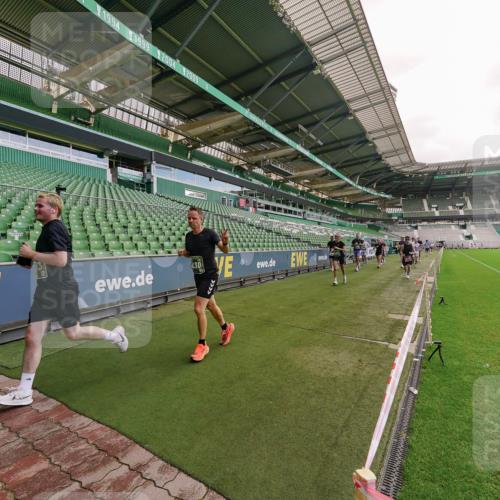 13.09.2026 - 21. swb-Marathon Bremen Michael Burmester http://msf.ph/oto/10307581 13.09.2026 13:02:09 Laufen im Stadion 150, 242, 282, 318, 440, 531, 687, 722, 930, 936, 946, 1006, 1067, 1163, 1250, 1436, 1448, 1582, 1896, 2033, 2047, 2062, 2276, 2292, 2345, 2364, 2370, 2378, 2409, 2421, 2485, 2490, 2491, 2560, 2561, 2627, 2638, 2658, 2666, 2668, 2779, 2781, 2900, 2967, 2987, 3013, 3044, 3114, 3163, 3164, 3187, 3248, 3258, 3294, 3334, 3372, 3374, 3375, 3385, 3392, 3496, 3524, 3526, 3527, 3576, 3585, 3603, 3667, 3721, 3806, 3852, 3893, 3938, 3983, 4000, 4133, 4506, 4558 meine-sportfotos.de