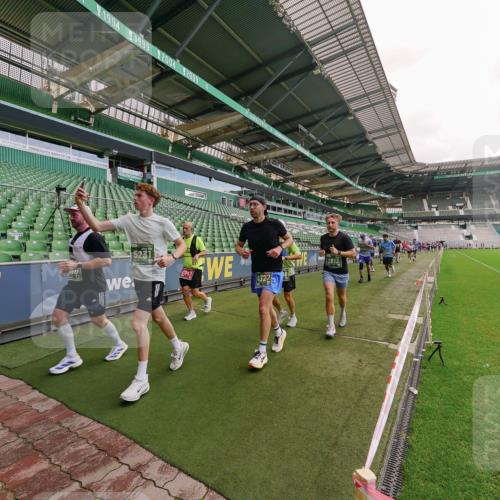 13.09.2026 - 21. swb-Marathon Bremen Michael Burmester http://msf.ph/oto/10307632 13.09.2026 13:02:18 Laufen im Stadion 150, 282, 318, 440, 531, 722, 930, 936, 946, 1006, 1067, 1163, 1250, 1436, 1448, 1460, 1582, 1611, 1896, 2033, 2047, 2062, 2276, 2292, 2345, 2364, 2370, 2378, 2409, 2421, 2485, 2491, 2513, 2560, 2561, 2627, 2638, 2666, 2668, 2779, 2900, 2987, 3013, 3044, 3114, 3163, 3164, 3187, 3248, 3258, 3294, 3334, 3372, 3374, 3375, 3392, 3496, 3524, 3526, 3527, 3576, 3585, 3603, 3667, 3721, 3806, 3852, 3893, 3938, 3970, 3983, 4000, 4077, 4133, 4506, 4558 meine-sportfotos.de