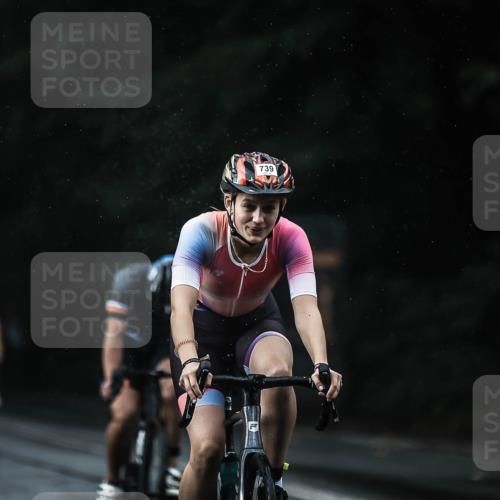 13.09.2026 - Stadtparktriathlon H.Heesch http://msf.ph/oto/10307741 13.09.2026 11:40:33 Radfahren 732, 739, 743, 840, 899 meine-sportfotos.de