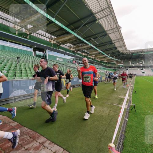 13.09.2026 - 21. swb-Marathon Bremen Michael Burmester http://msf.ph/oto/10307793 13.09.2026 13:02:42 Laufen im Stadion 150, 282, 531, 596, 722, 762, 930, 936, 940, 946, 1006, 1014, 1067, 1163, 1250, 1436, 1448, 1458, 1460, 1582, 1611, 1896, 2033, 2047, 2062, 2276, 2292, 2345, 2364, 2378, 2421, 2434, 2513, 2625, 2638, 2666, 2668, 2779, 2900, 2934, 2987, 3013, 3044, 3114, 3135, 3163, 3164, 3187, 3248, 3258, 3294, 3334, 3360, 3372, 3374, 3392, 3460, 3496, 3510, 3526, 3527, 3576, 3585, 3597, 3603, 3667, 3721, 3806, 3846, 3852, 3859, 3893, 3938, 3970, 3983, 4000, 4077, 4133, 4506, 4558 meine-sportfotos.de