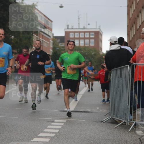 13.09.2026 - Kiel Lauf Markus Tischler http://msf.ph/oto/10307838 13.09.2026 10:31:41 Fleethörn 1, 394, 4929, 94 meine-sportfotos.de