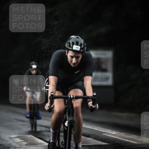 13.09.2026 - Stadtparktriathlon H.Heesch http://msf.ph/oto/10307888 13.09.2026 11:40:44 Radfahren 738, 744, 750, 802 meine-sportfotos.de