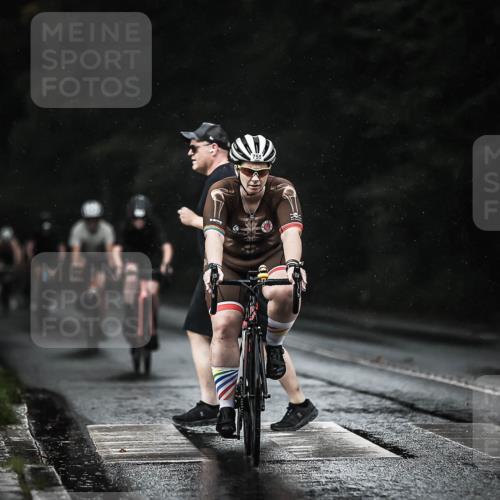 13.09.2026 - Stadtparktriathlon H.Heesch http://msf.ph/oto/10307963 13.09.2026 11:40:55 Radfahren 594, 755, 765, 766 meine-sportfotos.de