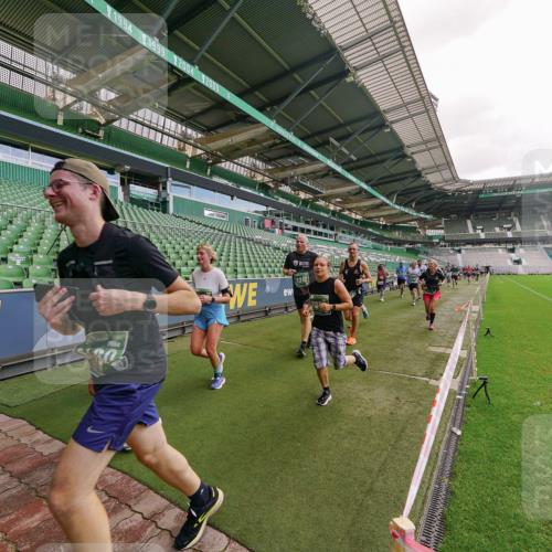 13.09.2026 - 21. swb-Marathon Bremen Michael Burmester http://msf.ph/oto/10307966 13.09.2026 13:02:59 Laufen im Stadion 150, 488, 531, 596, 722, 725, 762, 936, 940, 946, 1006, 1014, 1163, 1250, 1436, 1458, 1460, 1611, 1771, 2033, 2047, 2062, 2223, 2276, 2292, 2345, 2364, 2378, 2421, 2434, 2513, 2625, 2638, 2666, 2668, 2779, 2900, 2934, 2977, 2987, 3013, 3044, 3114, 3135, 3163, 3164, 3187, 3248, 3258, 3294, 3334, 3360, 3392, 3402, 3460, 3496, 3510, 3527, 3576, 3585, 3597, 3603, 3618, 3667, 3721, 3806, 3846, 3852, 3859, 3893, 3938, 3970, 3983, 4000, 4077, 4133, 4506, 4558 meine-sportfotos.de