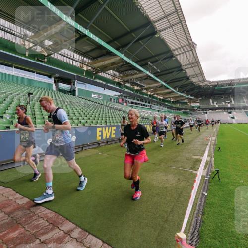 13.09.2026 - 21. swb-Marathon Bremen Michael Burmester http://msf.ph/oto/10307985 13.09.2026 13:03:01 Laufen im Stadion 150, 488, 531, 596, 722, 725, 762, 936, 940, 946, 1006, 1014, 1163, 1250, 1436, 1458, 1460, 1611, 1771, 2033, 2047, 2062, 2223, 2276, 2292, 2345, 2364, 2378, 2421, 2434, 2513, 2625, 2638, 2666, 2668, 2779, 2900, 2934, 2977, 2987, 3013, 3044, 3114, 3135, 3163, 3164, 3187, 3248, 3258, 3294, 3334, 3360, 3392, 3402, 3460, 3496, 3510, 3527, 3576, 3585, 3597, 3603, 3618, 3667, 3721, 3806, 3846, 3852, 3859, 3893, 3938, 3970, 3983, 4000, 4077, 4133, 4506, 4558 meine-sportfotos.de