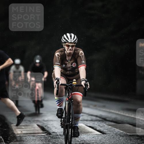 13.09.2026 - Stadtparktriathlon H.Heesch http://msf.ph/oto/10307986 13.09.2026 11:40:55 Radfahren 594, 755, 765, 766 meine-sportfotos.de