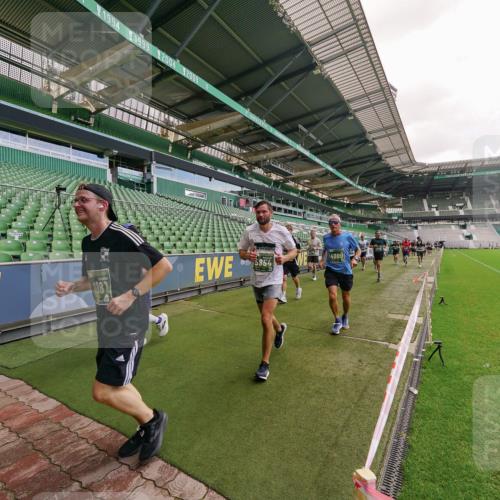 13.09.2026 - 21. swb-Marathon Bremen Michael Burmester http://msf.ph/oto/10308004 13.09.2026 13:03:04 Laufen im Stadion 150, 210, 488, 531, 596, 722, 725, 762, 881, 936, 940, 946, 1006, 1014, 1163, 1250, 1436, 1458, 1460, 1611, 1649, 1771, 2033, 2047, 2062, 2223, 2276, 2292, 2345, 2364, 2378, 2421, 2434, 2513, 2625, 2638, 2666, 2668, 2779, 2900, 2934, 2977, 2987, 3013, 3044, 3114, 3135, 3163, 3164, 3187, 3248, 3258, 3294, 3334, 3360, 3392, 3402, 3460, 3496, 3510, 3527, 3576, 3579, 3585, 3597, 3603, 3618, 3667, 3721, 3806, 3846, 3852, 3859, 3893, 3938, 3970, 3983, 4000, 4077, 4133, 4506, 4558 meine-sportfotos.de