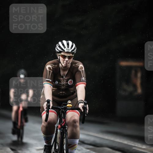 13.09.2026 - Stadtparktriathlon H.Heesch http://msf.ph/oto/10308005 13.09.2026 11:40:56 Radfahren 594, 755, 765, 766 meine-sportfotos.de