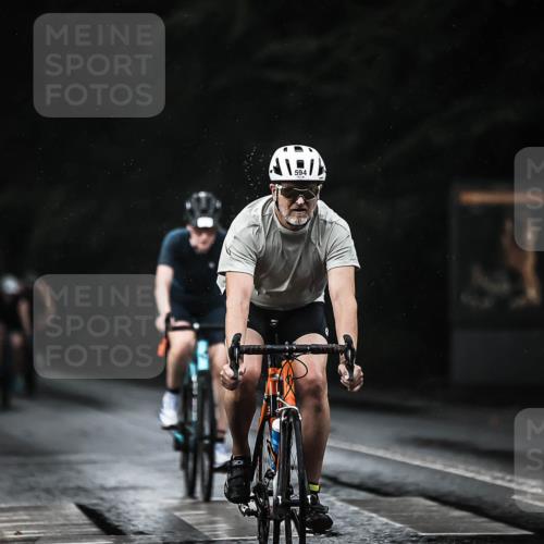 13.09.2026 - Stadtparktriathlon H.Heesch http://msf.ph/oto/10308042 13.09.2026 11:40:59 Radfahren 594, 700, 755, 765, 766, 770, 885 meine-sportfotos.de