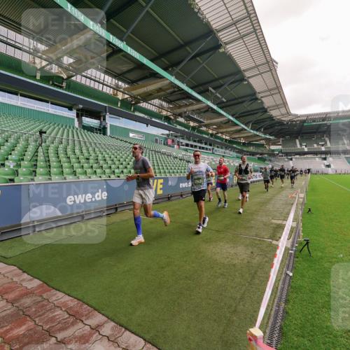 13.09.2026 - 21. swb-Marathon Bremen Michael Burmester http://msf.ph/oto/10308055 13.09.2026 13:03:08 Laufen im Stadion 150, 210, 488, 531, 596, 722, 725, 762, 881, 936, 940, 946, 1006, 1014, 1163, 1250, 1458, 1460, 1479, 1611, 1649, 1771, 2047, 2223, 2276, 2292, 2345, 2364, 2378, 2421, 2434, 2513, 2625, 2638, 2666, 2668, 2779, 2851, 2900, 2934, 2977, 2987, 3013, 3044, 3114, 3135, 3163, 3164, 3187, 3248, 3258, 3294, 3334, 3360, 3392, 3402, 3460, 3496, 3510, 3527, 3576, 3579, 3585, 3597, 3603, 3618, 3667, 3721, 3846, 3852, 3859, 3893, 3938, 3970, 3983, 4000, 4077, 4133, 4506, 4558 meine-sportfotos.de