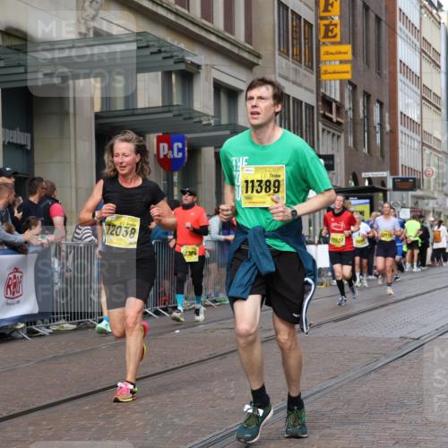 13.09.2026 - 21. swb-Marathon Bremen Strokosch-Dieckow http://msf.ph/oto/10308141 13.09.2026 10:54:29 Ziel 10589, 10608, 10646, 10704, 10901, 11040, 11174, 11389, 11569, 11620, 11860, 11874, 11889, 12038, 12313, 12519, 12800, 13526, 13592, 10067, 10146, 10359, 10410, 10503, 10577, 10631, 10749, 10765, 10837, 10884, 10996, 11039, 11099, 11118, 11329, 11361, 11389, 11476, 11593, 11765, 11843, 11989, 11998, 12265, 12328, 12467 meine-sportfotos.de