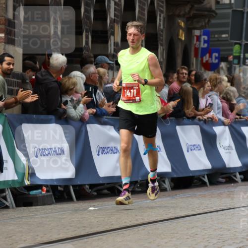 13.09.2026 - 21. swb-Marathon Bremen Strokosch-Dieckow http://msf.ph/oto/10308161 13.09.2026 13:01:42 Ziel 1411, 3019, 4118, 4328, 5996, 13063, 1614, 4696, 4739, 5601, 9233 meine-sportfotos.de
