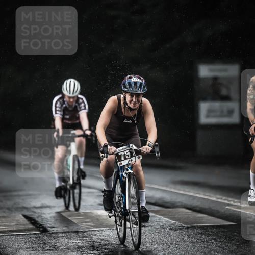 13.09.2026 - Stadtparktriathlon H.Heesch http://msf.ph/oto/10308181 13.09.2026 11:41:10 Radfahren 700, 712, 735, 751, 770, 805, 922 meine-sportfotos.de
