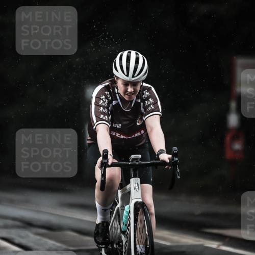 13.09.2026 - Stadtparktriathlon H.Heesch http://msf.ph/oto/10308234 13.09.2026 11:41:11 Radfahren 712, 735, 751, 805, 922 meine-sportfotos.de