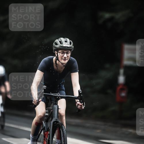 13.09.2026 - Stadtparktriathlon H.Heesch http://msf.ph/oto/10308253 13.09.2026 12:48:06 Radfahren 1091, 1128, 1156, 1163, 1224, 1231, 1268, 1291 meine-sportfotos.de