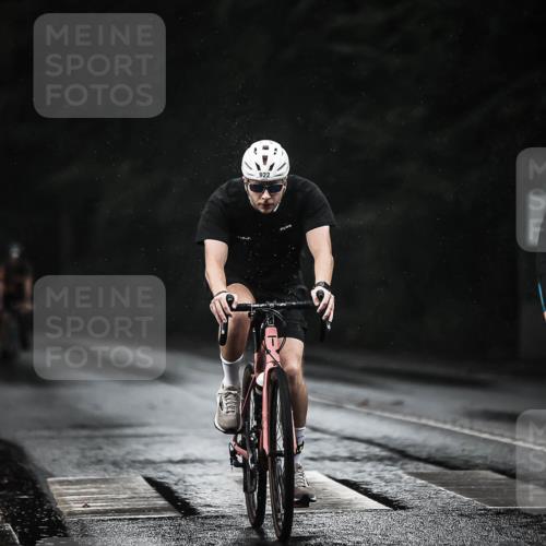 13.09.2026 - Stadtparktriathlon H.Heesch http://msf.ph/oto/10308265 13.09.2026 11:41:15 Radfahren 712, 735, 751, 805, 922, 934 meine-sportfotos.de