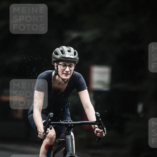 13.09.2026 - Stadtparktriathlon H.Heesch http://msf.ph/oto/10308268 13.09.2026 12:48:07 Radfahren 1091, 1128, 1163, 1224, 1231, 1268, 1291 meine-sportfotos.de