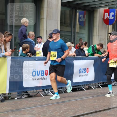 13.09.2026 - 21. swb-Marathon Bremen Strokosch-Dieckow http://msf.ph/oto/10308315 13.09.2026 10:54:32 Ziel 10589, 10608, 10646, 10704, 10901, 11040, 11174, 11569, 11620, 11860, 11874, 11889, 11976, 12313, 12519, 12800, 13526, 13592, 10067, 10146, 10359, 10410, 10503, 10577, 10631, 10749, 10765, 10837, 10884, 10996, 11039, 11099, 11118, 11361, 11389, 11476, 11593, 11843, 11989, 12038, 12265, 12328, 12467 meine-sportfotos.de